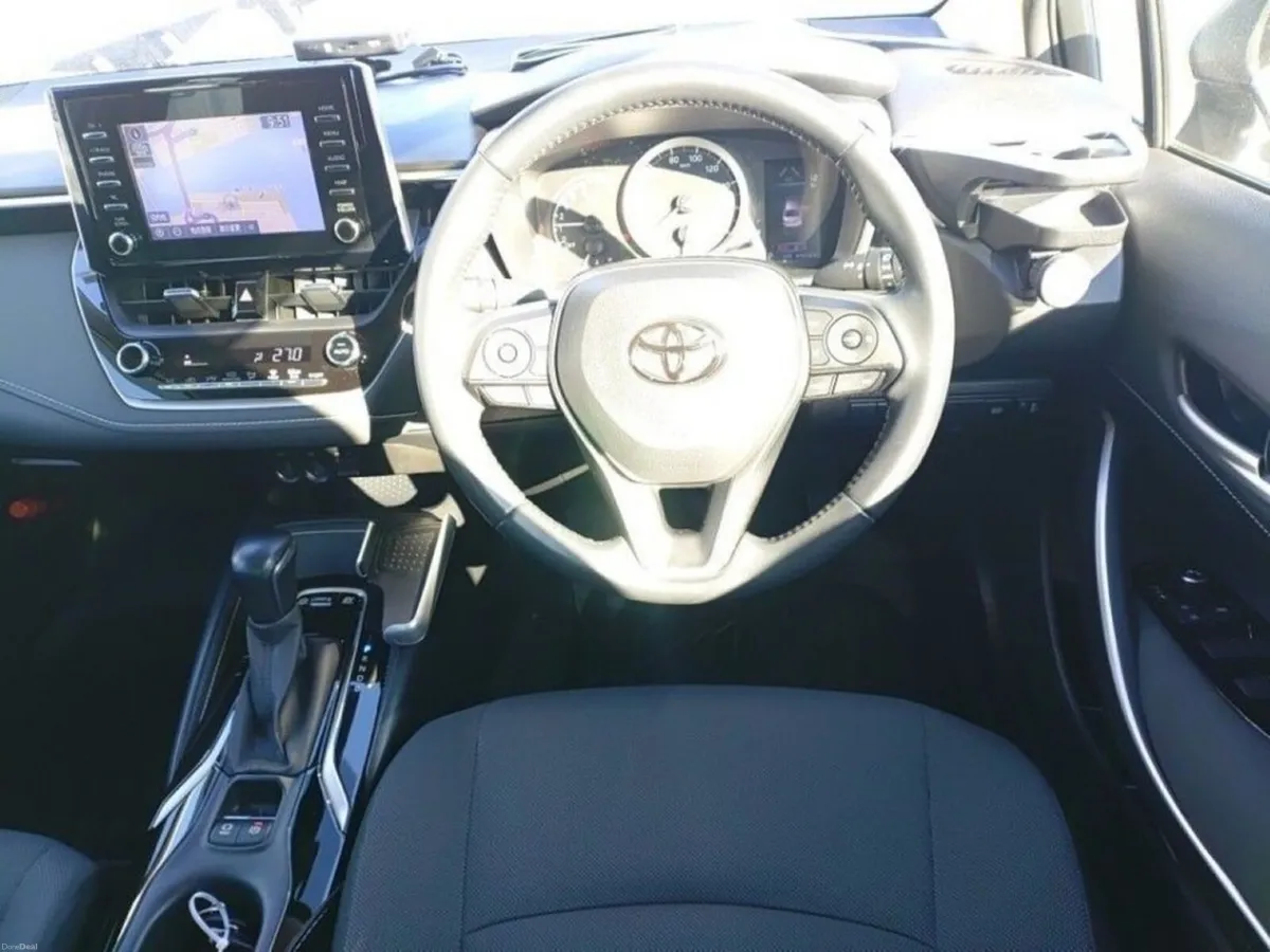 Toyota Corolla 1.8 HYBRID AUTOMATIC - FACTORY ALLO - Image 3