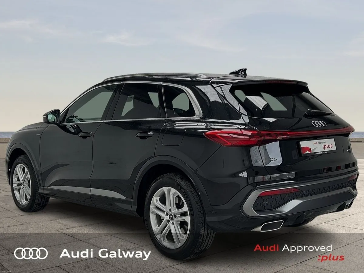 Audi Q5 €683 p/m - E-HYBRID S-LINE 299 BHP QUATTRO - Image 4