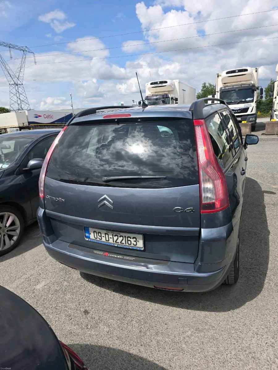 Citroen C4 Grand Picasso 2009 1.6 HDI Automatic - Image 2