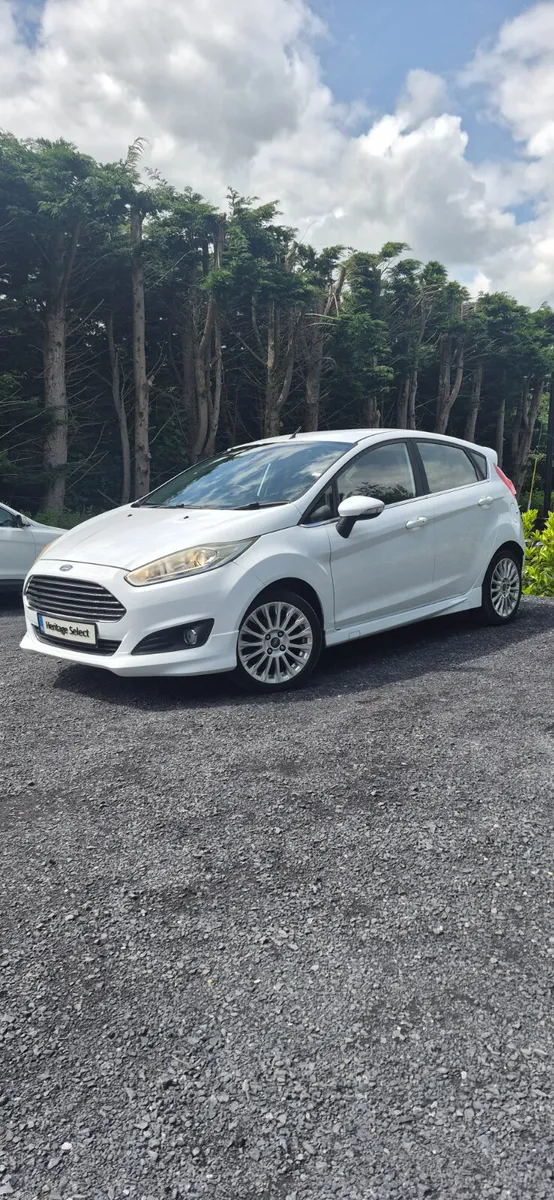 FORD FEISTA 1.0L AUTOMATIC 2014 - Image 3