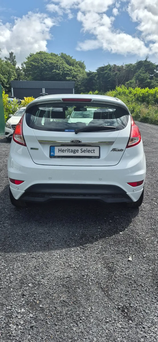 FORD FEISTA 1.0L AUTOMATIC 2014 - Image 6