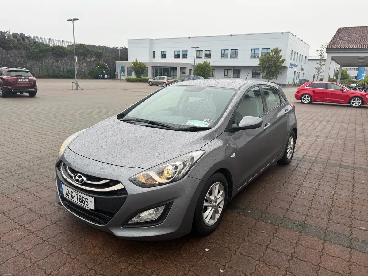 2012 HYUNDAI I30 NEW NCT 7-27 - Image 2