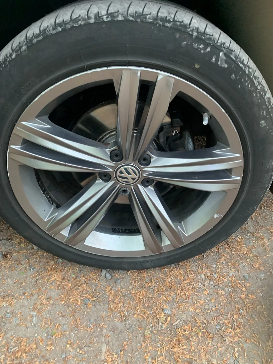 171 VW Tiguan R Line DSG - Image 2
