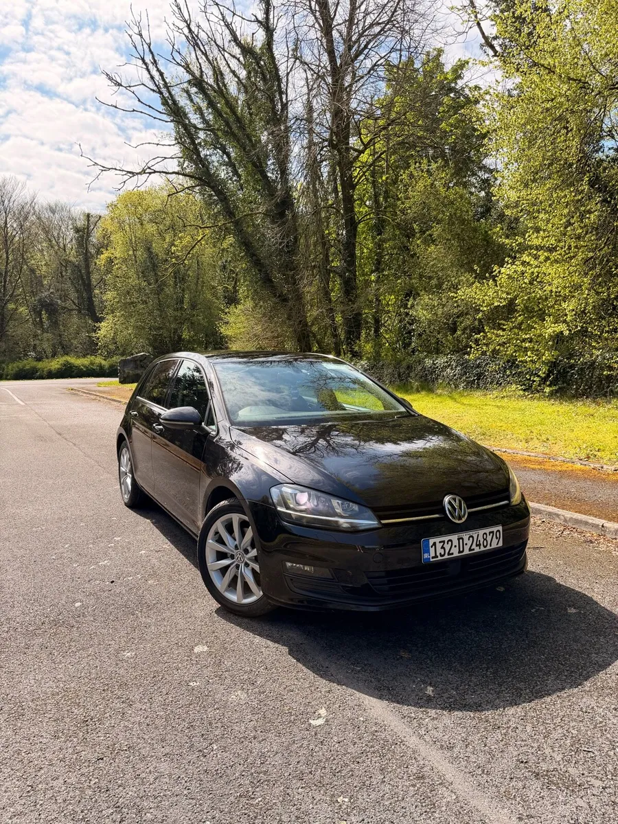 Volkswagen Golf Automatic + CarPlay - Image 1