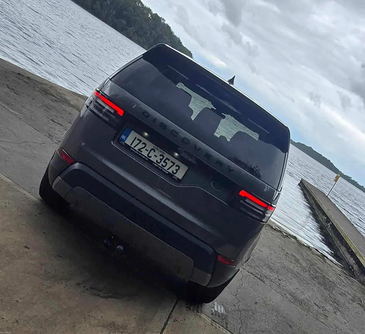 Stunning Landrover Discovery 5 Low Kms - Image 2