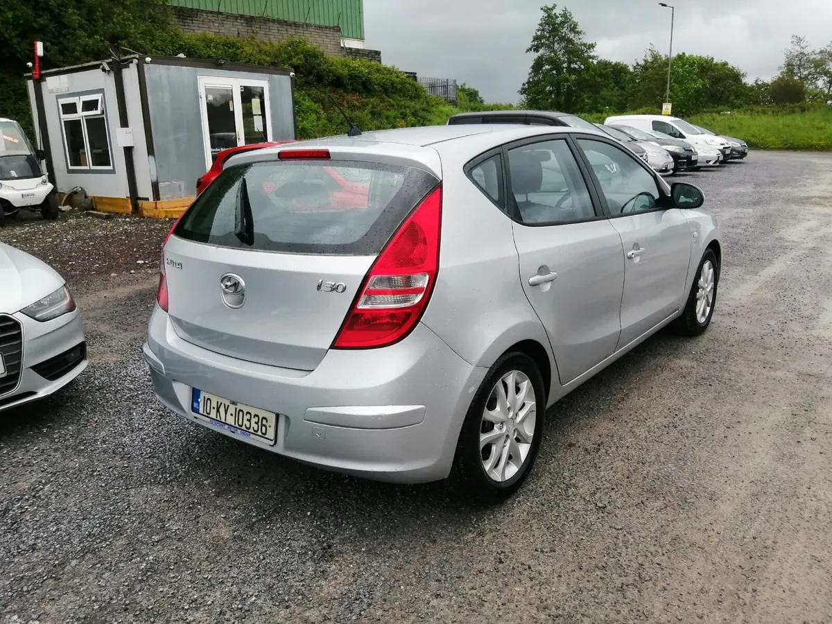 Hyundai i30 2010 - Image 3