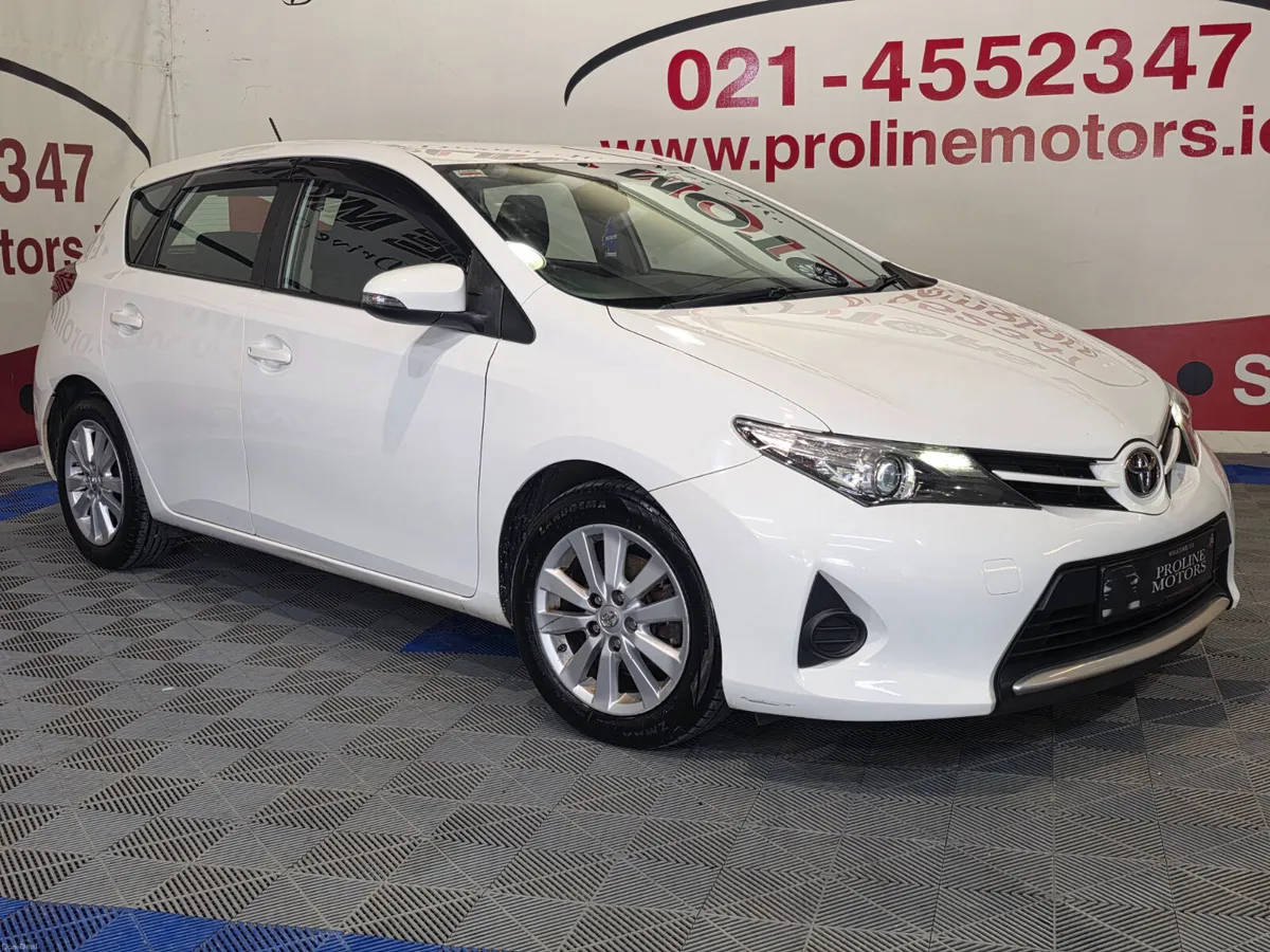 142 TOYOTA AURIS 1.4 D-4D DIESEL MANUAL - Image 1