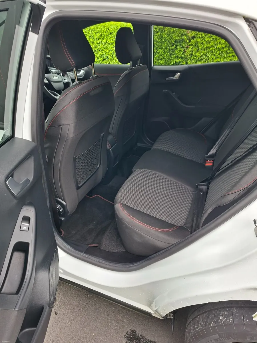 211 Ford Puma ST Line 1.0L Petrol Mild Hybrid - Image 4