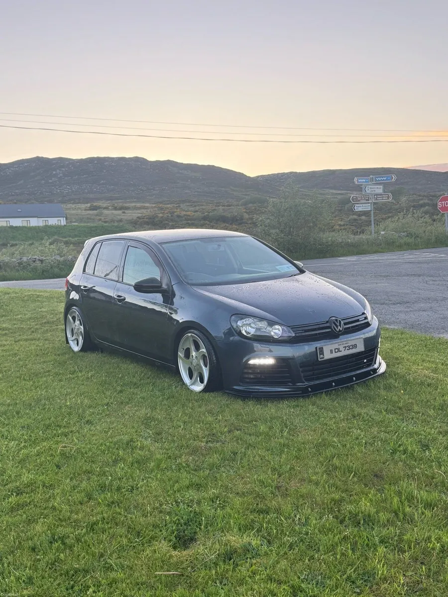 Volkswagen Golf - Image 1