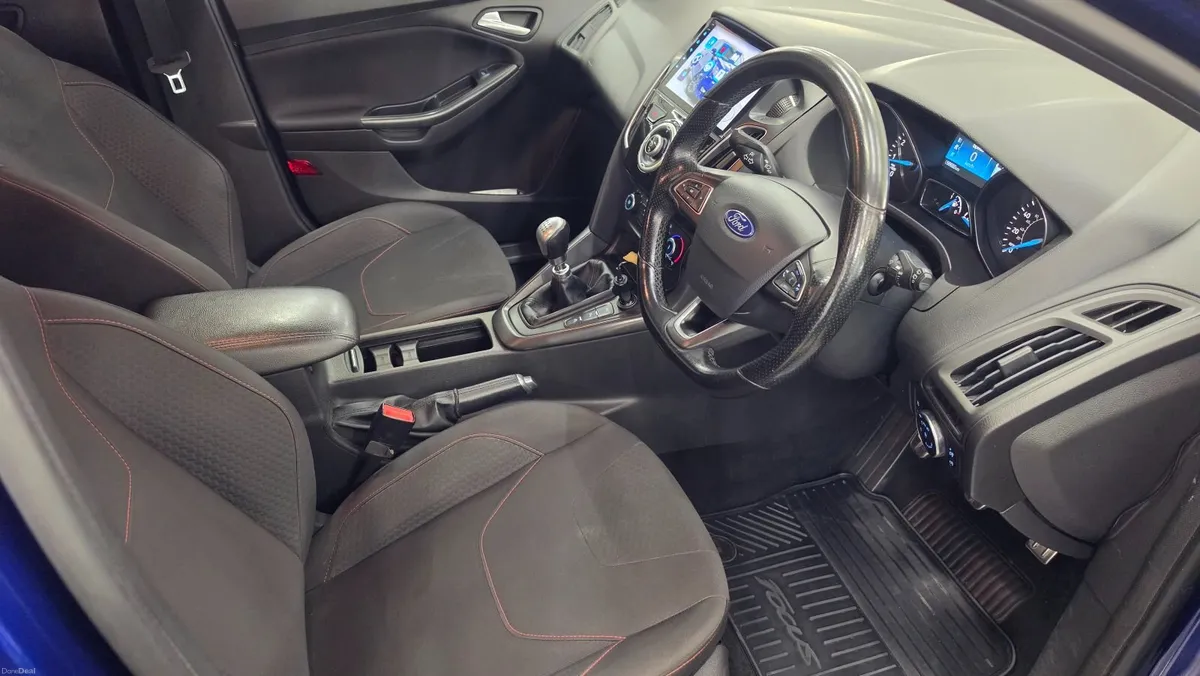 Ford Focus 2018 - Image 3