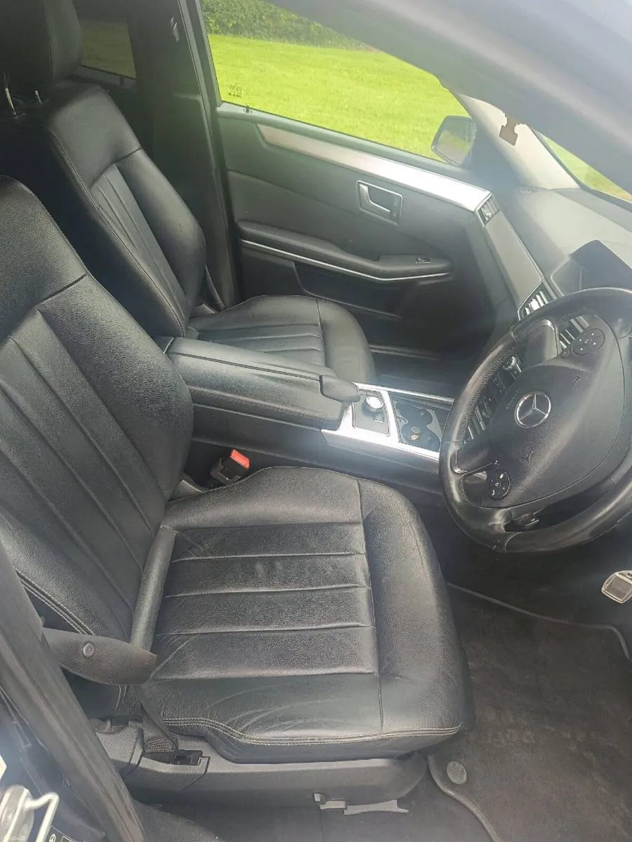 2013 Mercedes e220cdi for Sale - Image 6