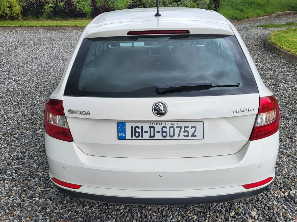 Skoda Rapid 2016 - Image 1