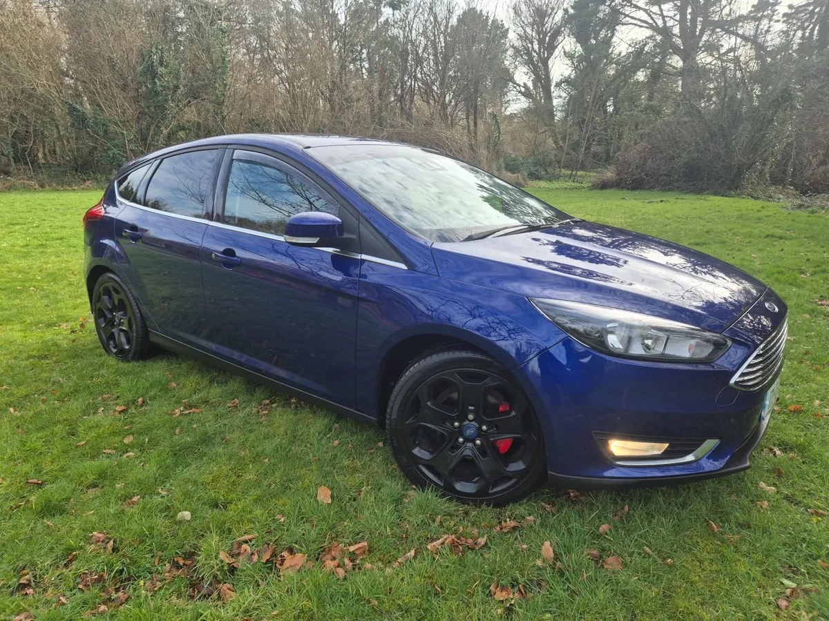 Ford Focus 2017 NEW NCT 04/06/28 - Image 2