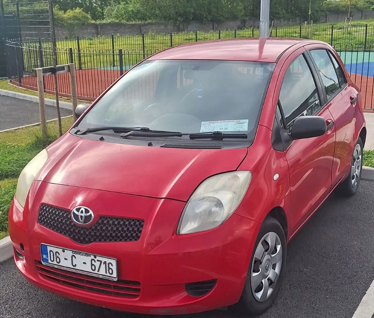 Toyota Yaris 2006 - Image 2