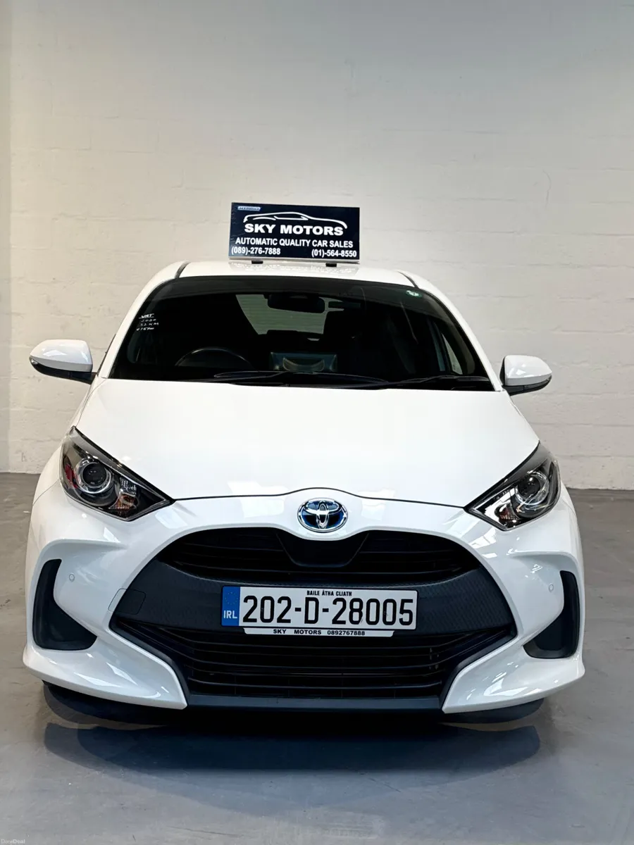 2020 Toyota Yaris 1.5 Hybrid Automatic,19K Miles - Image 2