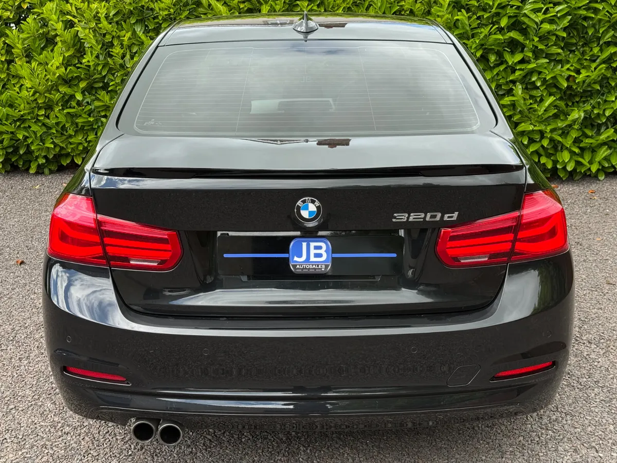 BMW 320D 2017 New Alloys included - Image 3