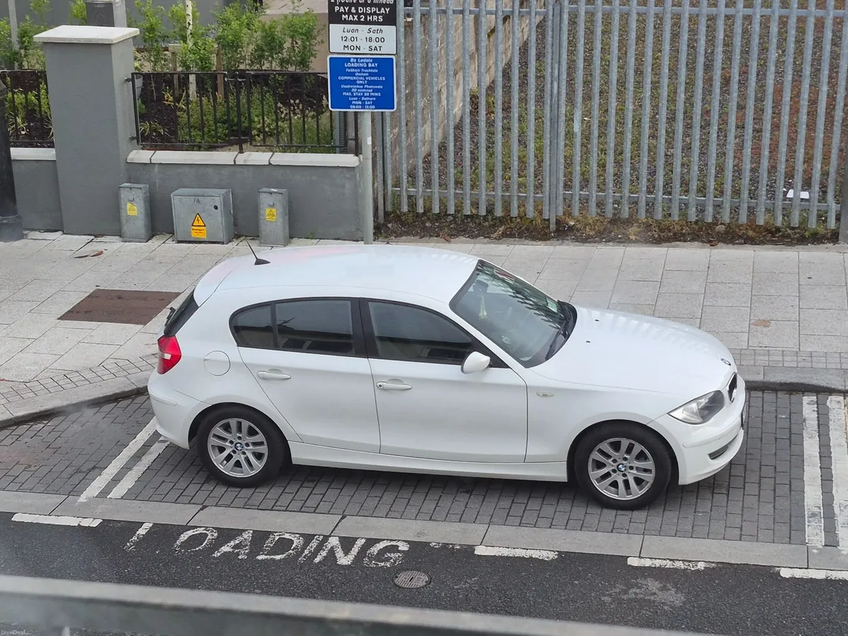 BMW 1-Series 2008 - Image 1