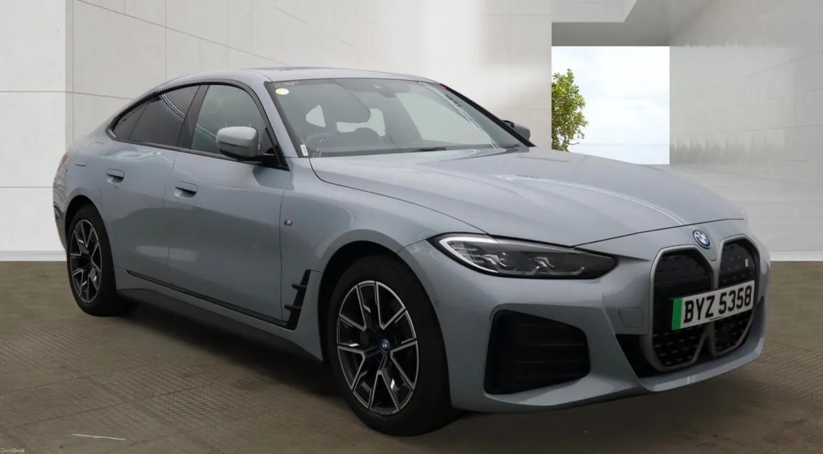 BMW i4 M Sport 84Kwh Sun roof 2022 - Image 1
