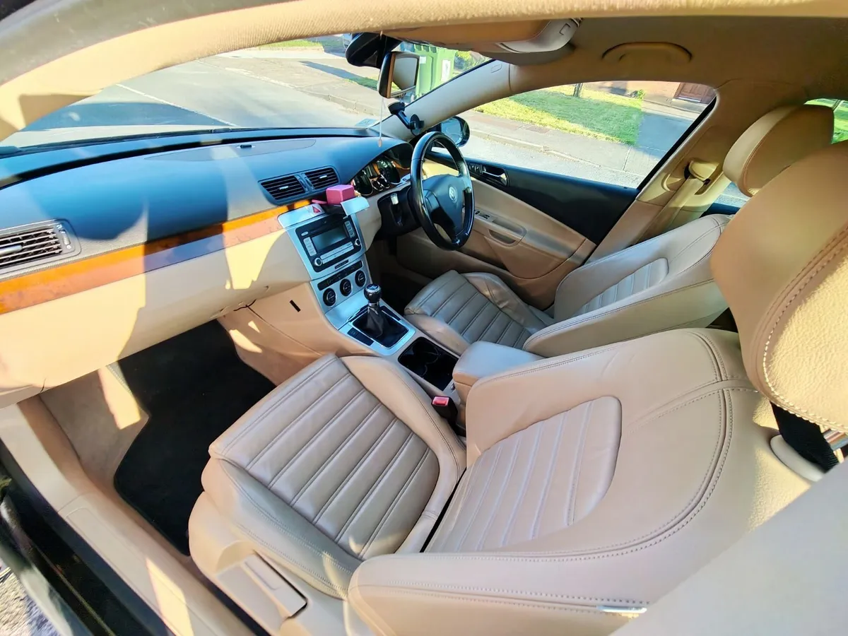 Volkswagen Passat 2008 Highline Leather Petrol tax - Image 1