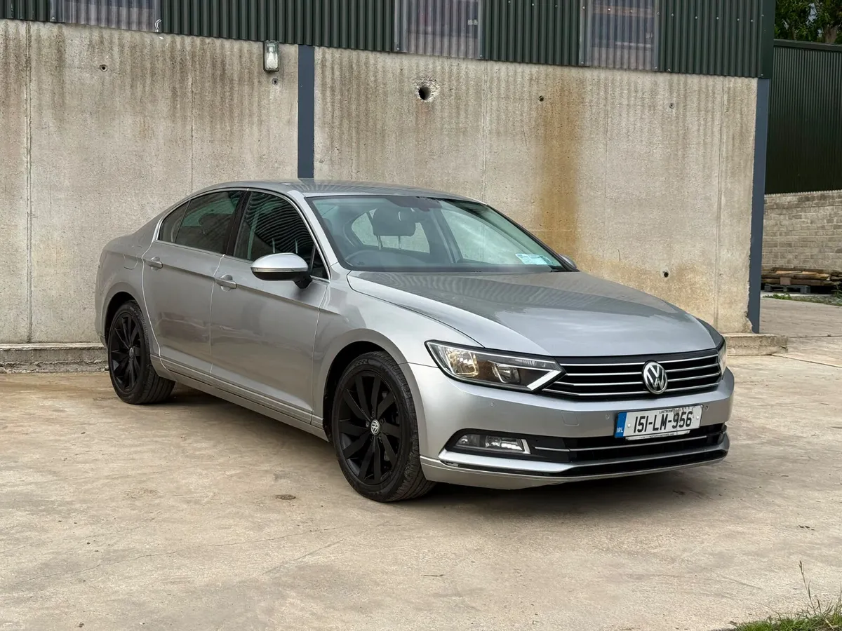 Volkswagen Passat 2015 - Image 1