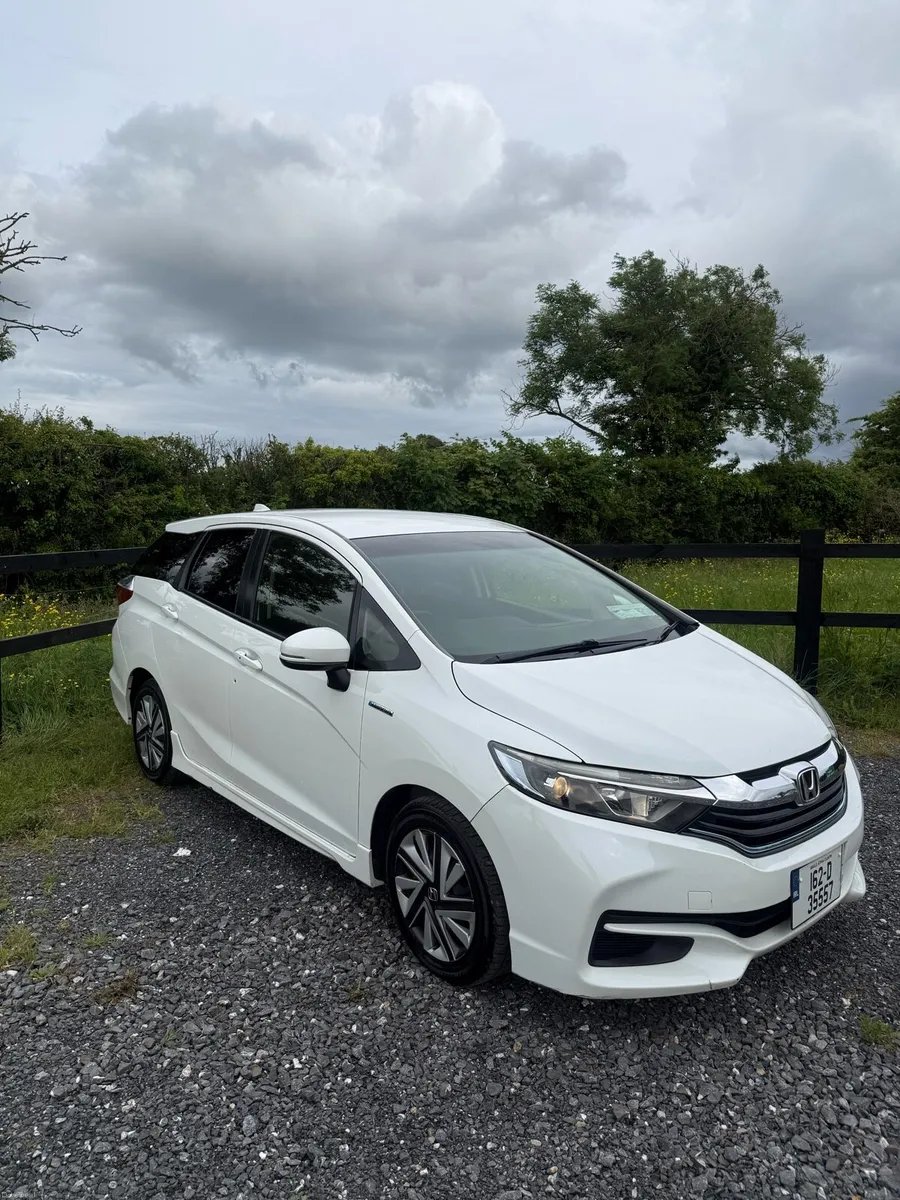 2016 Honda shuttle 1,5 hybrid New Nct 05/28 - Image 1