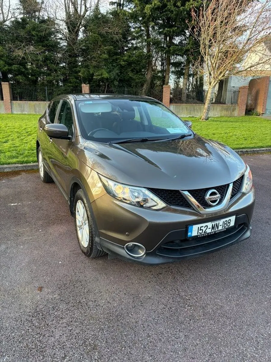 Nissan Qashqai Automatic - Image 1