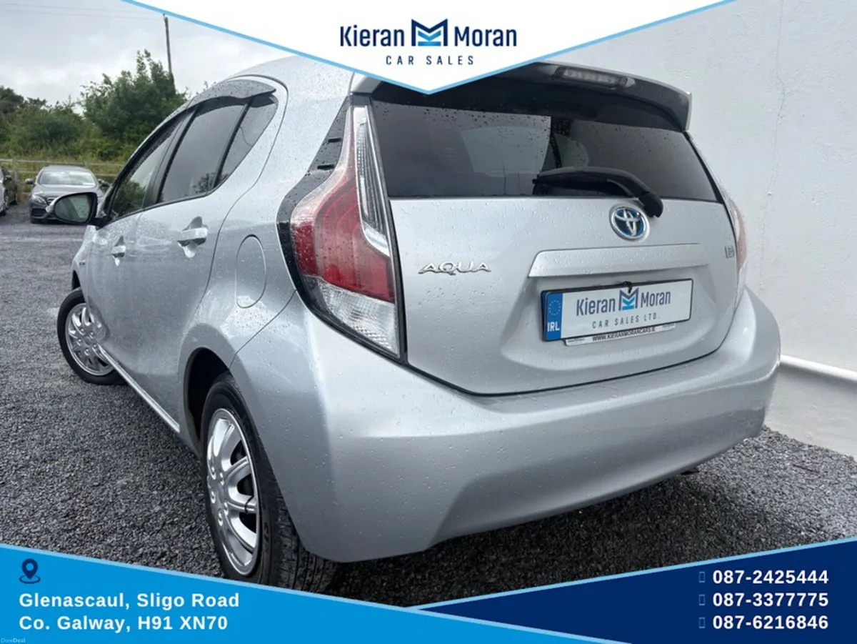 Toyota Aqua 1.5 5DR AUTO - Image 4