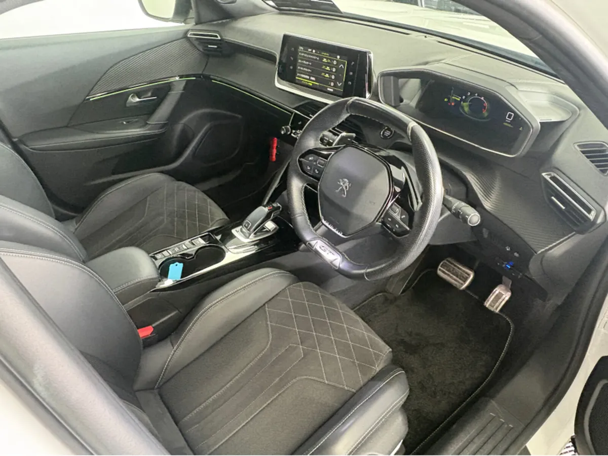 Peugeot 2008 *PEUGEOT* *DIGITAL DASH* *REVERSE CAM - Image 6