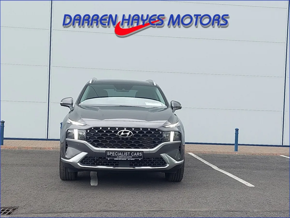 Hyundai Santa Fe ULTIMATE PHEV AU - Image 3