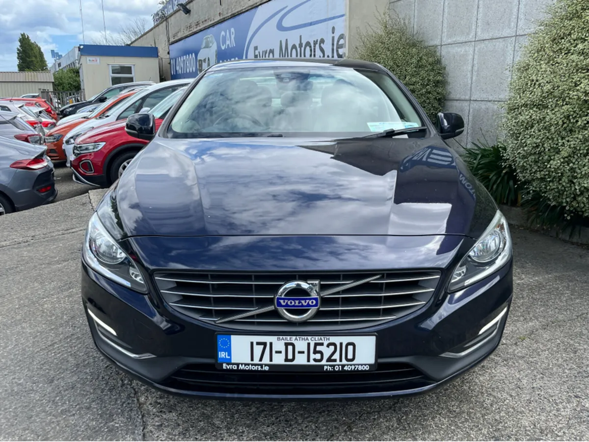 Volvo S60 D4 SE LUXURY //LOW MILES//FULL LEATHER S - Image 3