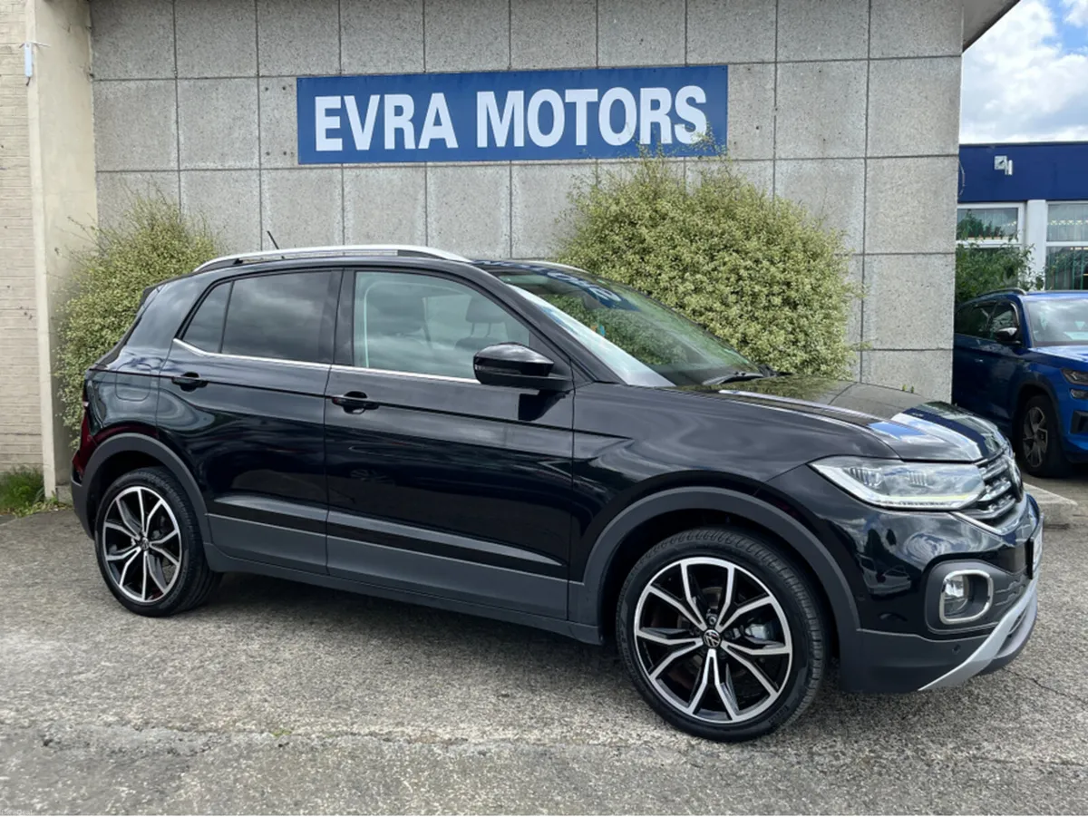 Volkswagen T-Cross STYLE AUTOMATIC 1.0 PETROL //RE - Image 3