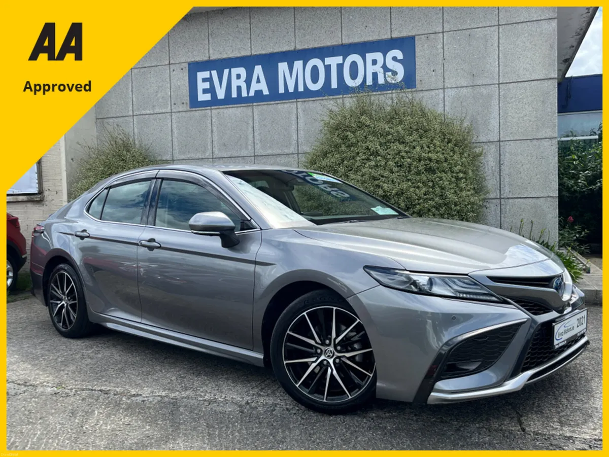 Toyota Camry WS HYBRID AUTOMATIC 2.5 PETROL //HIGH - Image 1