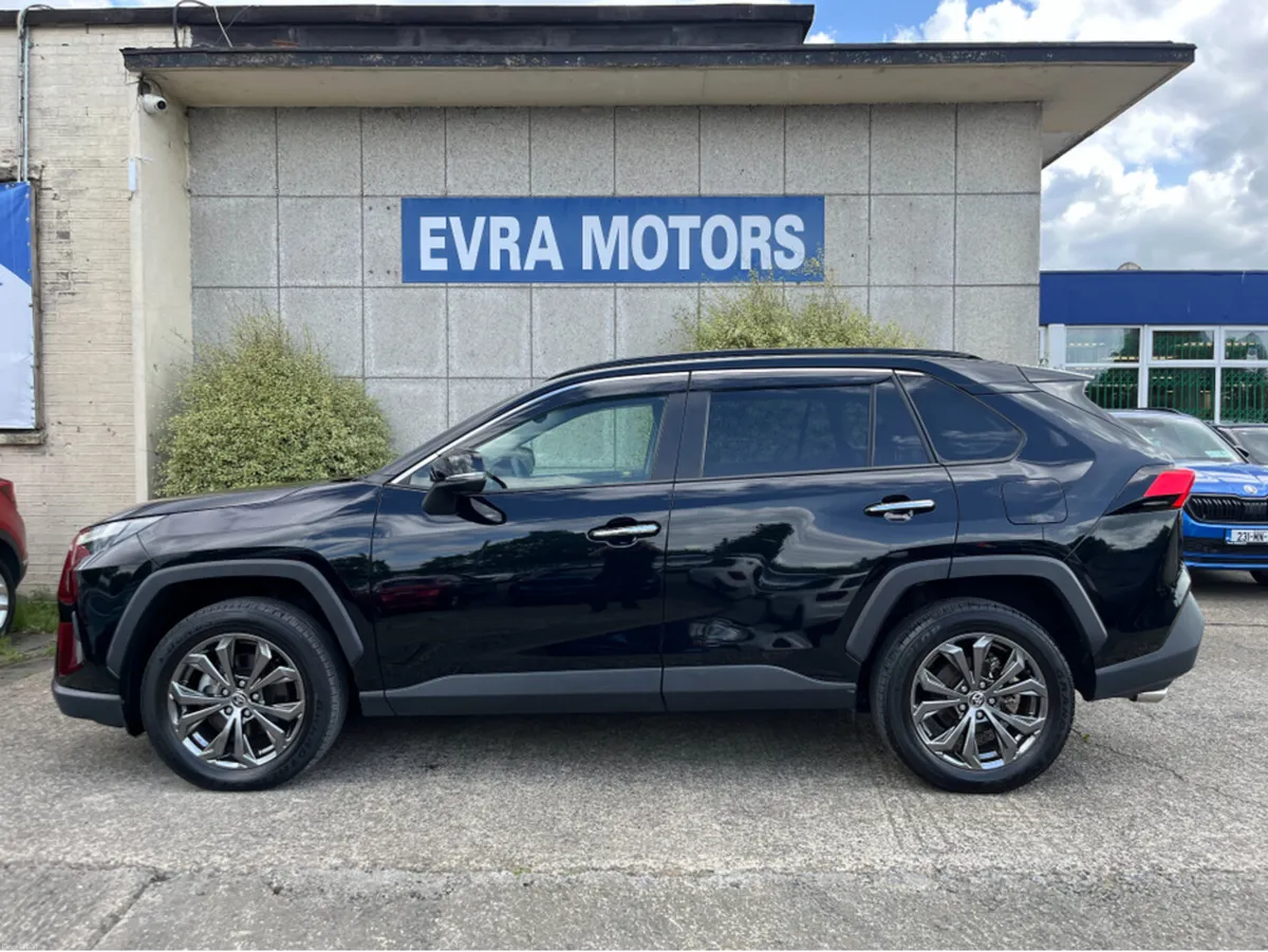 Toyota RAV4 G HYBRID 4WD AUTOMATIC 2.5 PETROL //MA - Image 6