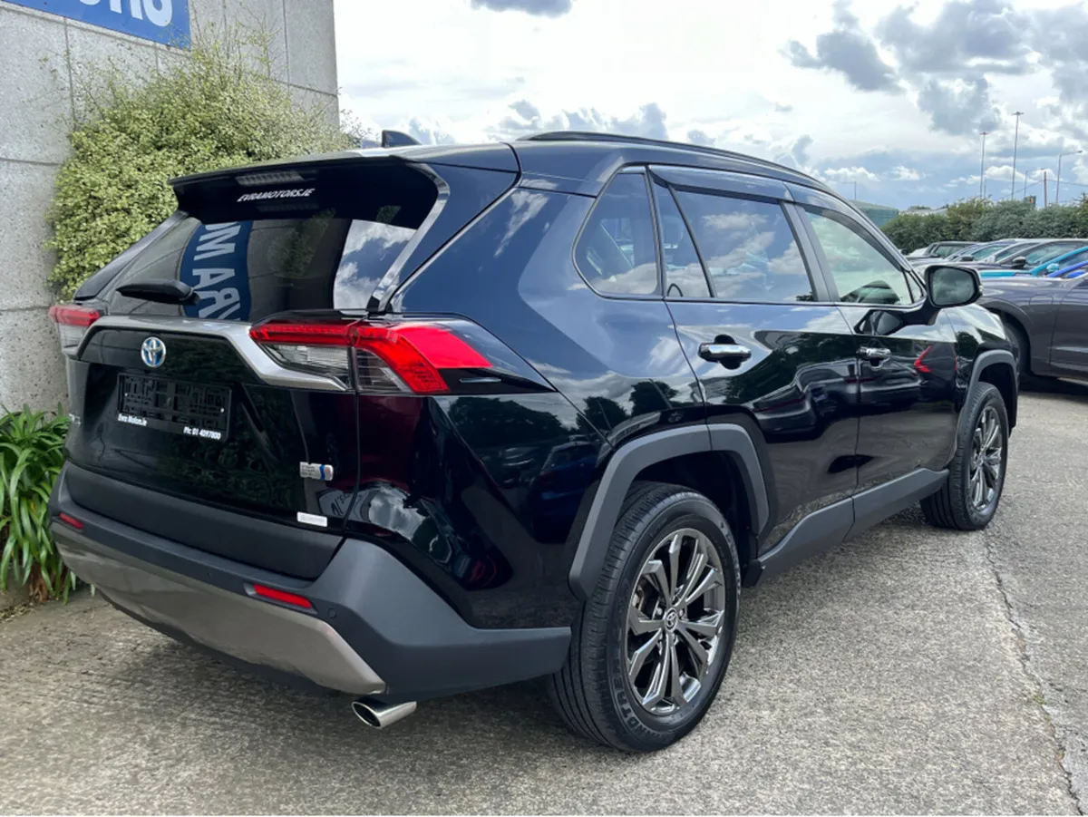 Toyota RAV4 G HYBRID 4WD AUTOMATIC 2.5 PETROL //MA - Image 4