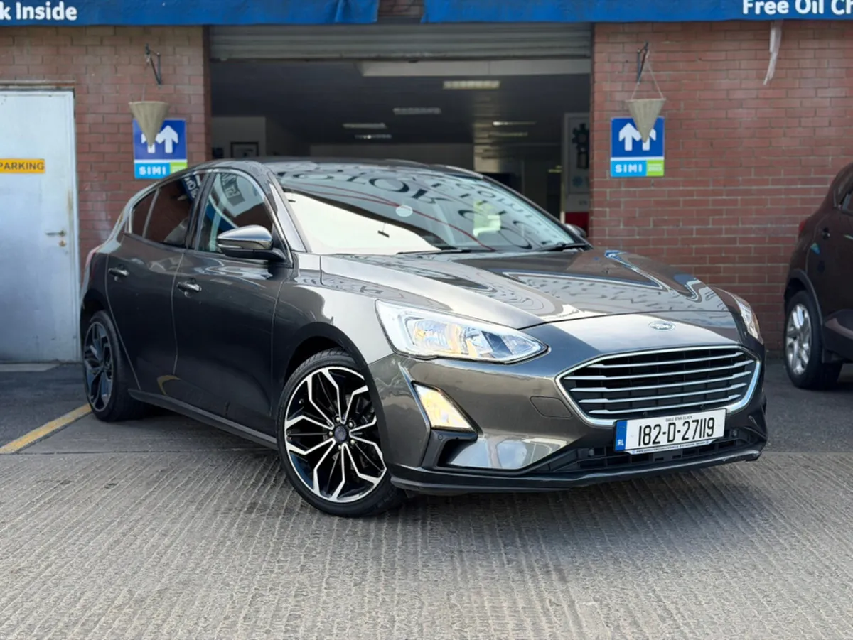 Ford Focus 1.0T ZETEC 5DR - UPGRADED ALLOYS - Image 1
