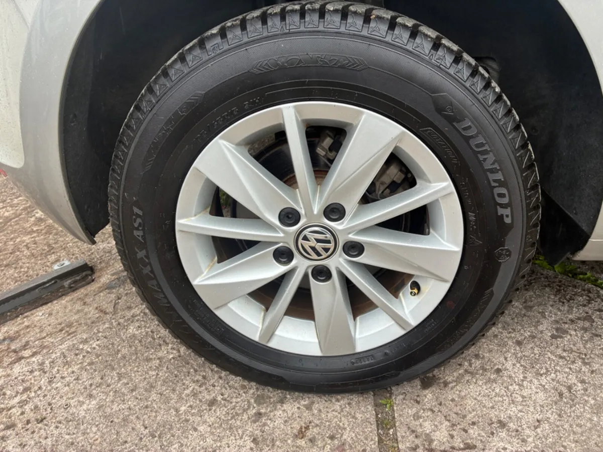 Volkswagen Golf 1.2 petrol automatic - Image 2