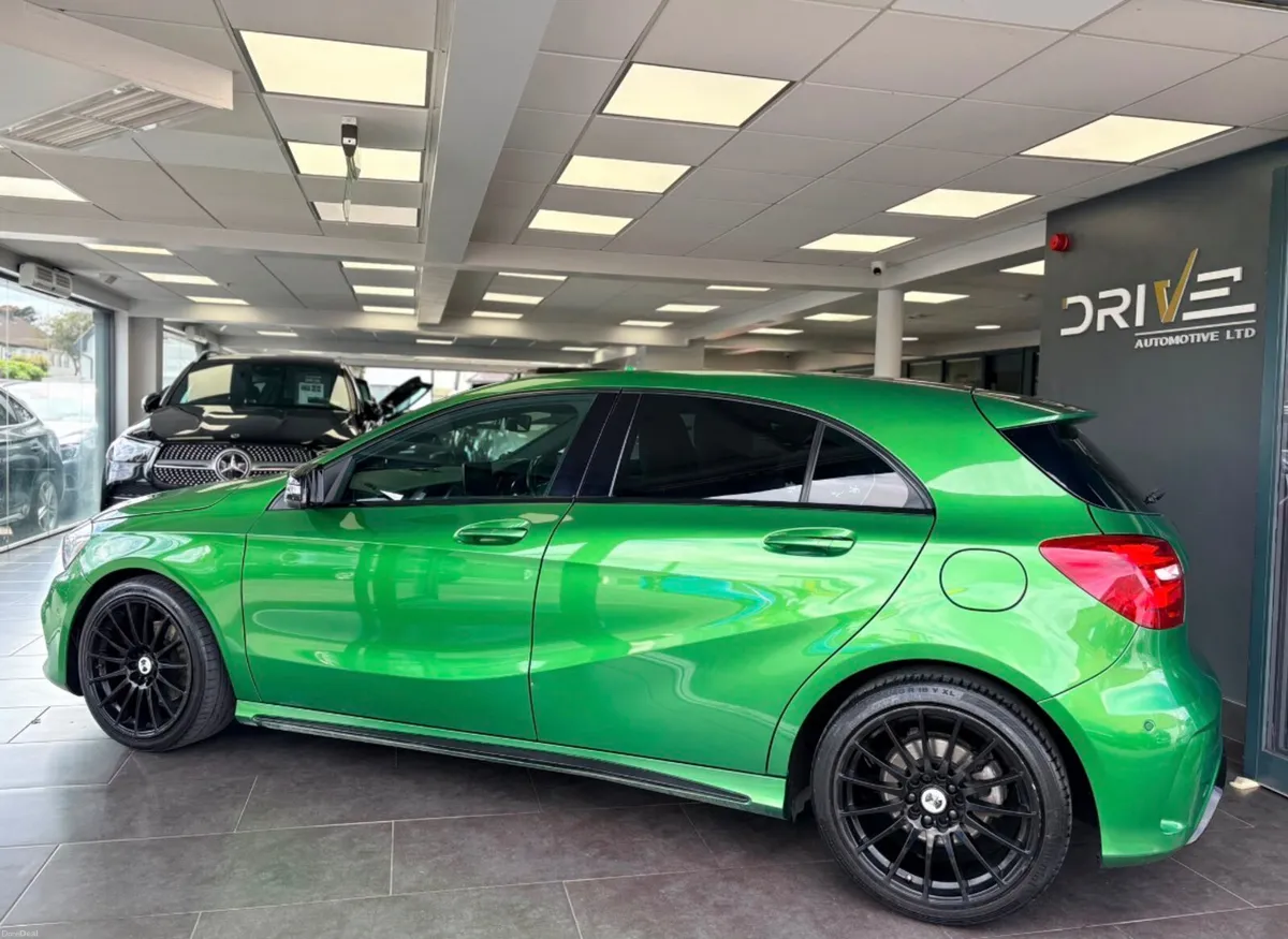 Mercedes-Benz A-Class 2018 A200 AMG PREMIUM - Image 4
