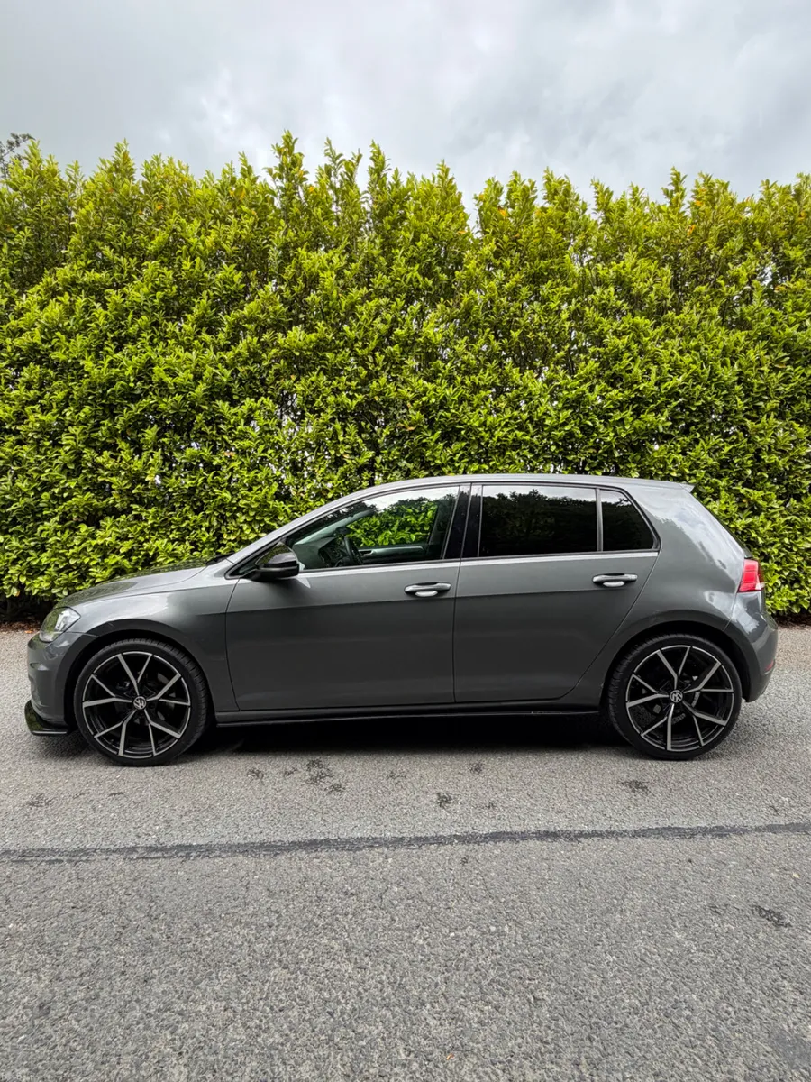 2018 VOLKSWAGEN GOLF TDI BMT - Image 4