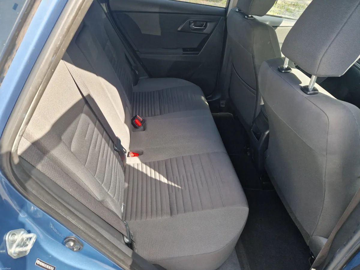 16 TOYOTA AURIS LUNA 1.4 DIESEL... - Image 6
