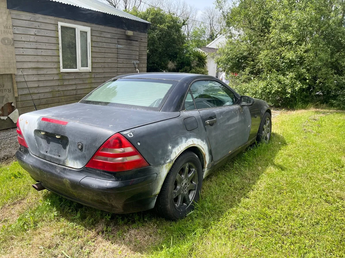 Mercedes-Benz SLK 2000 - Image 4