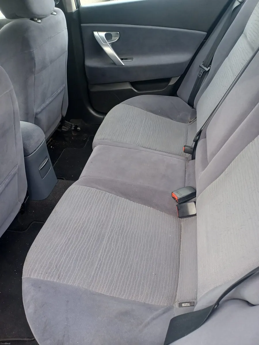 Nissan Primera - Image 3