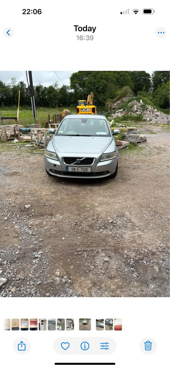 Volvo S40 - Image 1