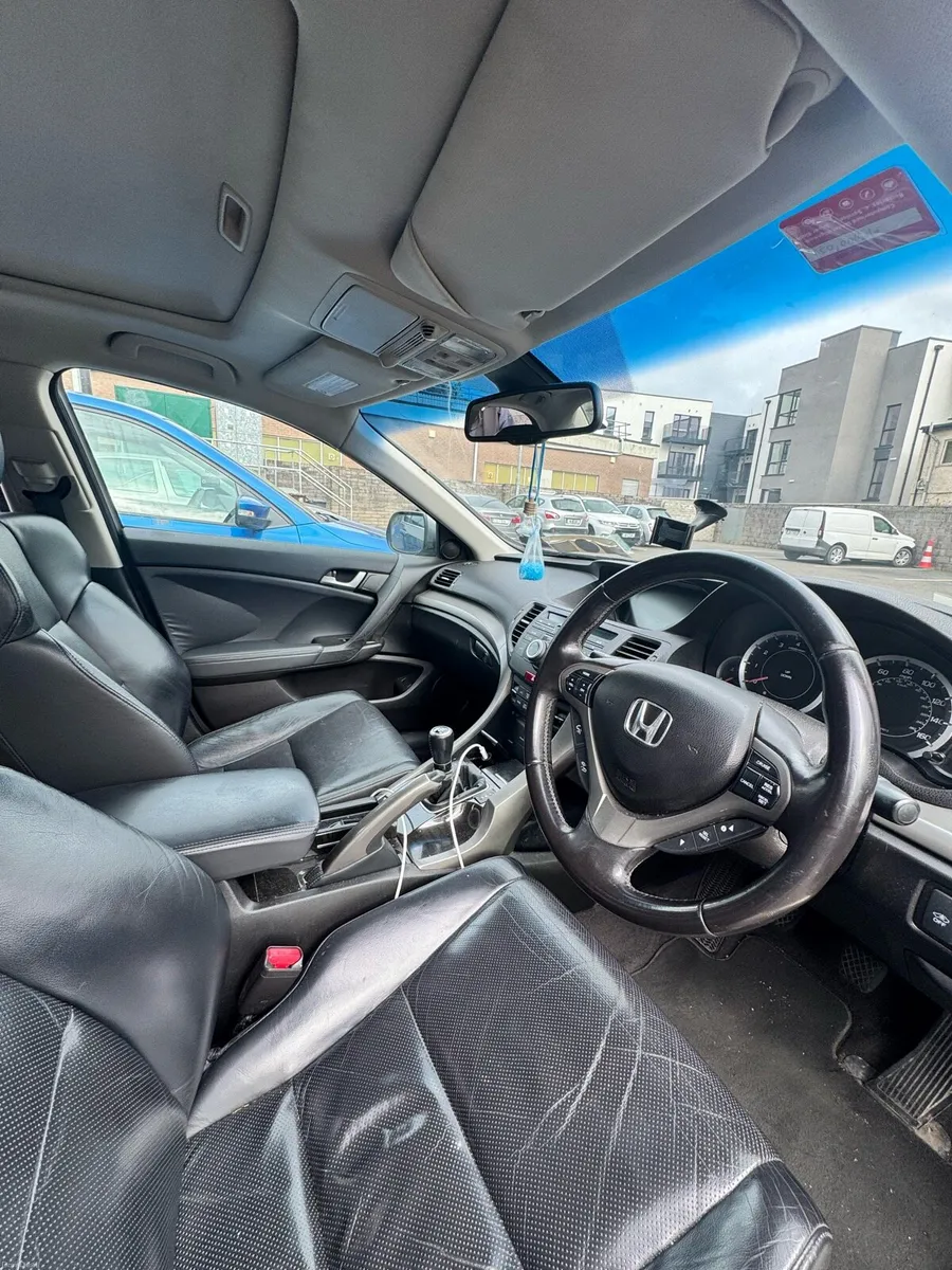 Honda Accord EX 2.2 idtec 2011 - Image 3