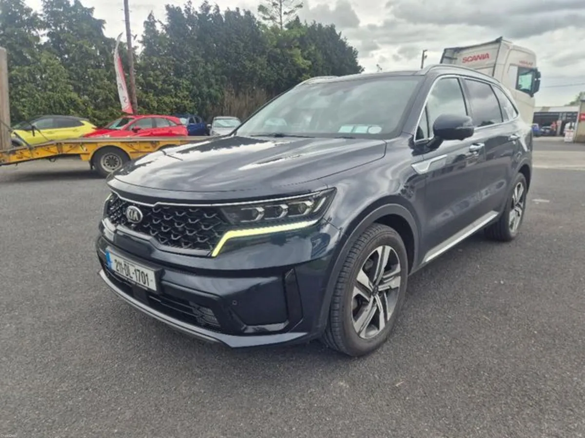 Kia Sorento K4 Edition 1.6 plug-in Hybrid Auto 7 s - Image 3