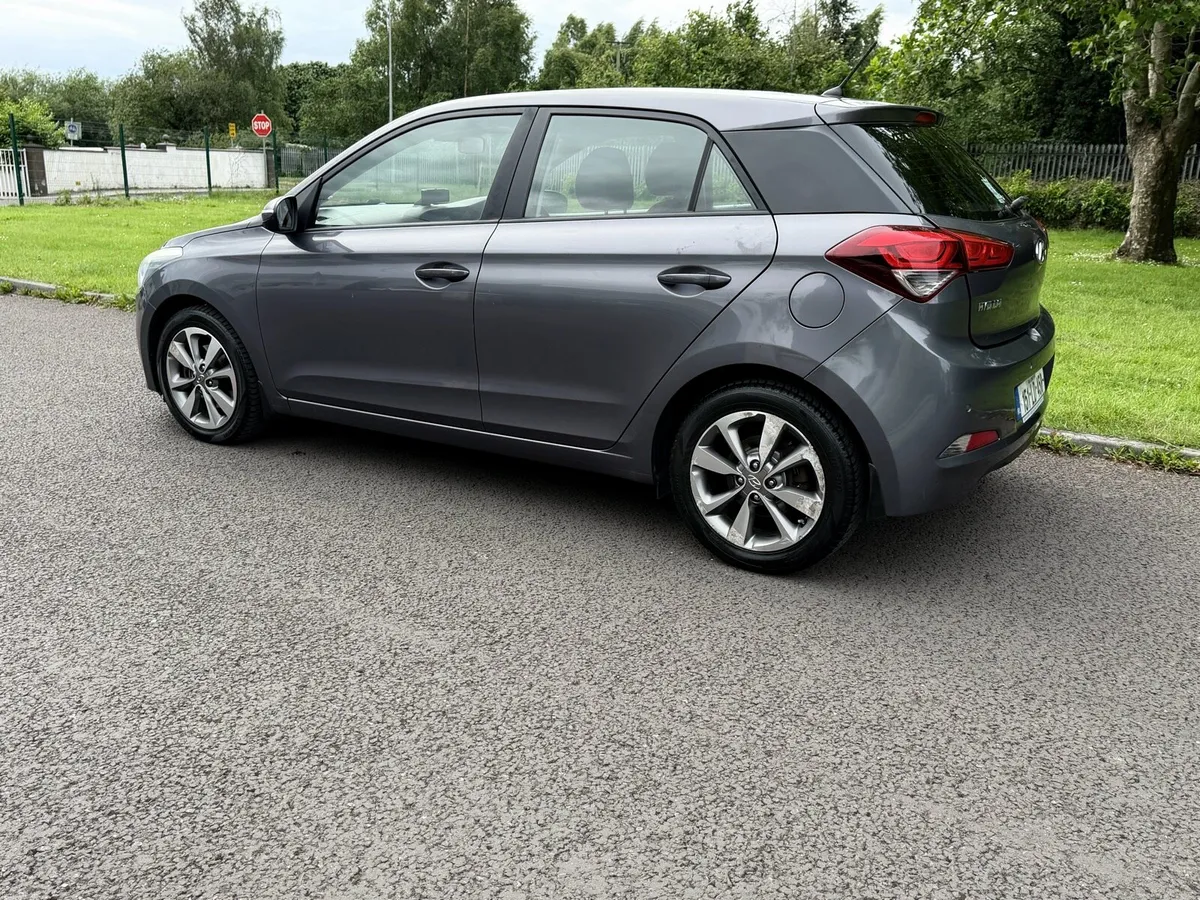 Hyundai I20 DELUXE Nct 08/27 Tax08/26 - Image 3