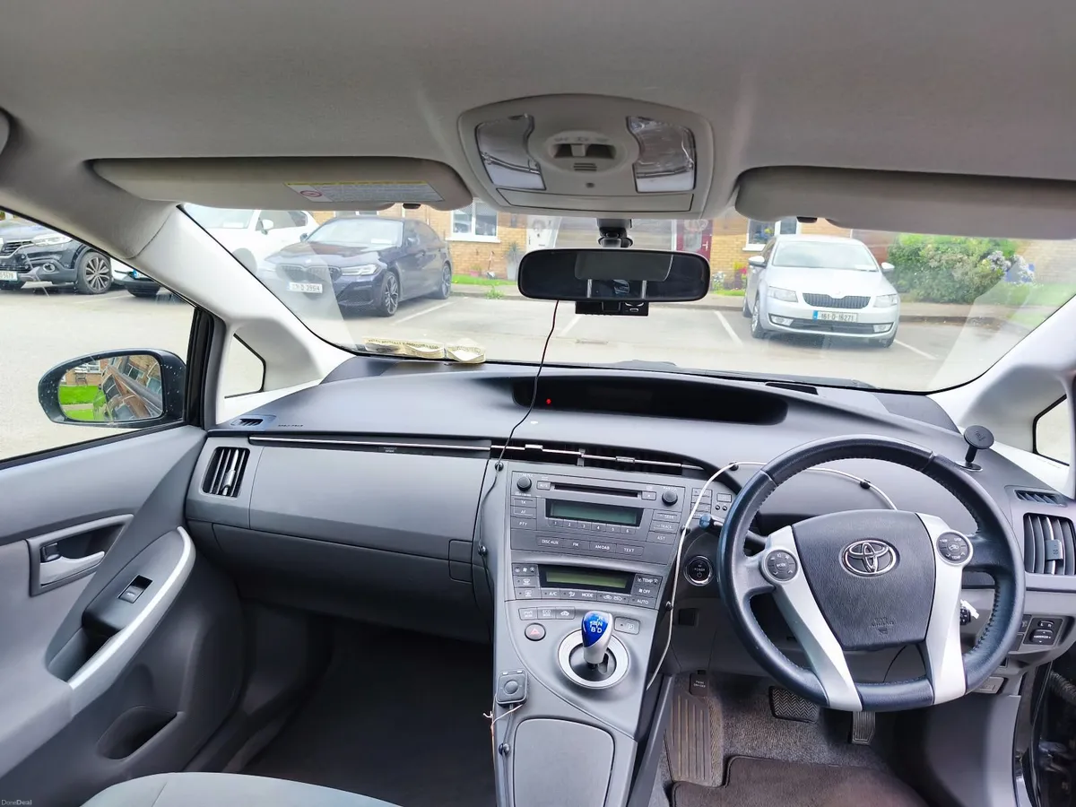 Toyota Prius 2012 - Image 3