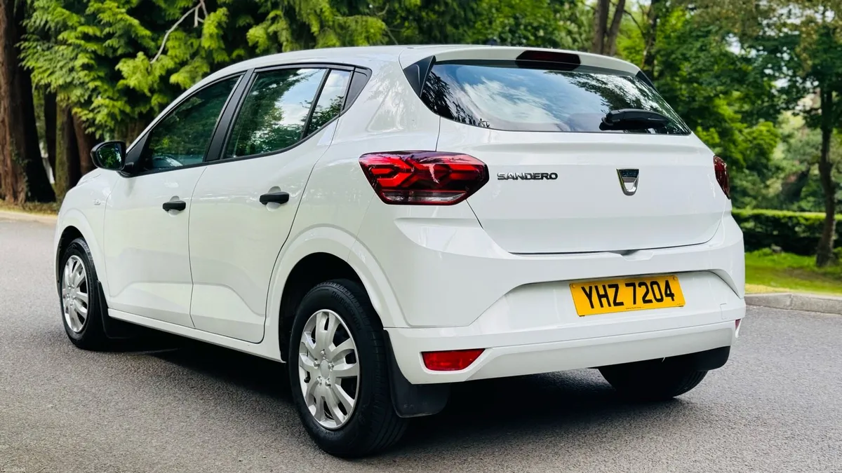 Dacia Sandero Essential 1.0 Petrol 2023**21K Miles - Image 6