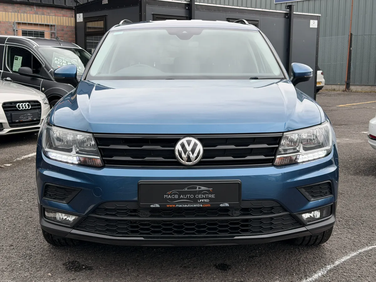 Volkswagen Tiguan 2018 - Image 2