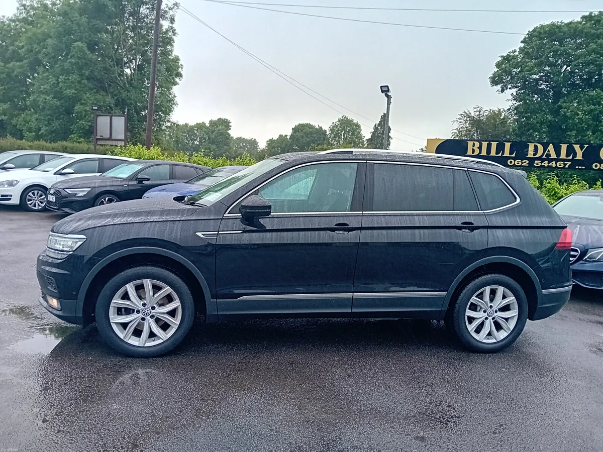 Volkswagen Tiguan 2021 - Image 4