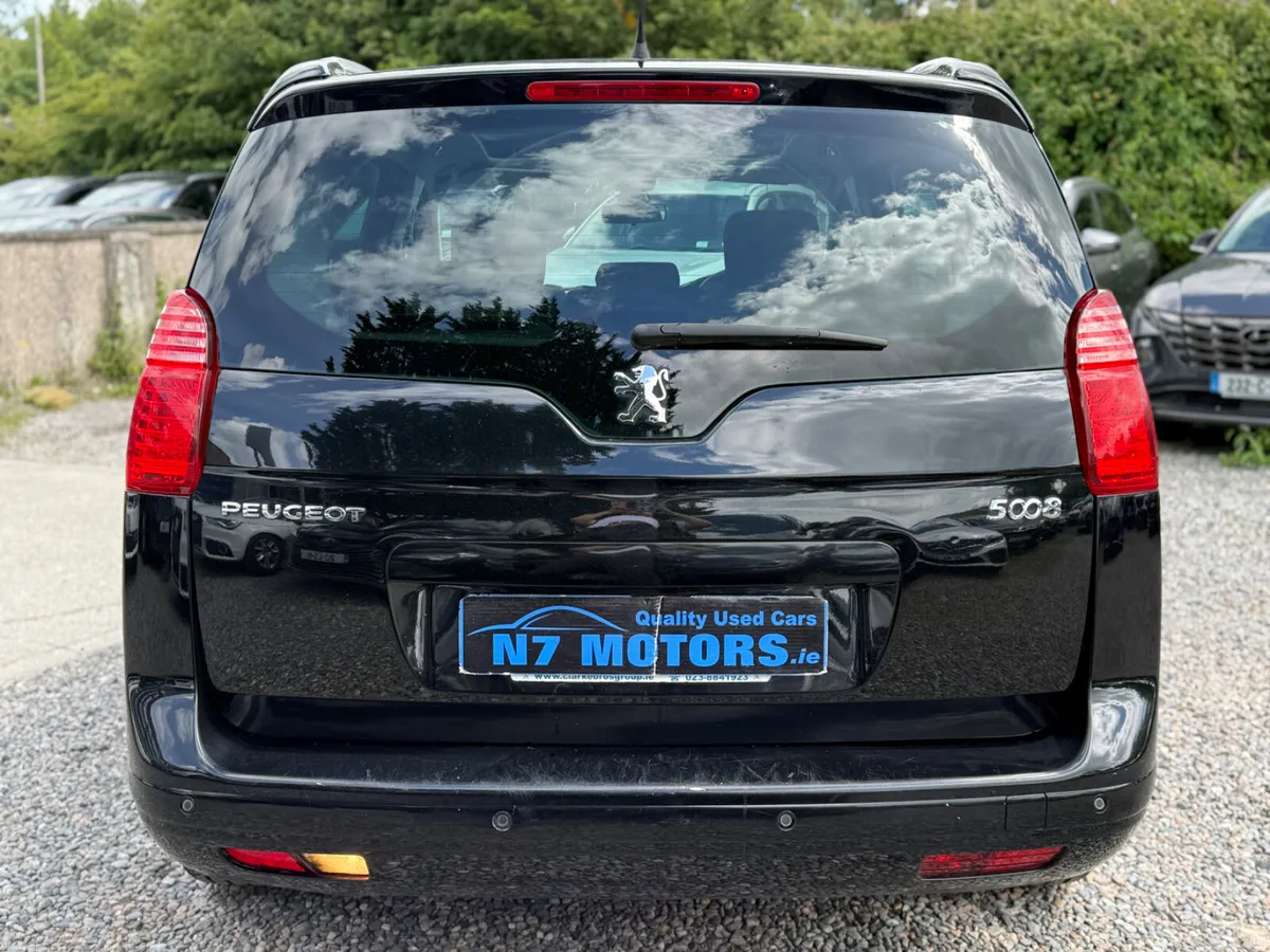 2013 Peugeot 5008 ACTIVE FAMILY 1.6 HDI 112 - Image 4